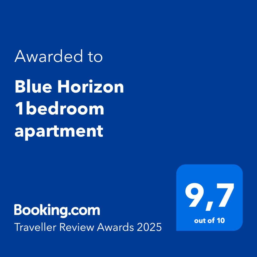 Blue Horizon 1Bedroom Apartment เบนัลมาเดนา ภายนอก รูปภาพ